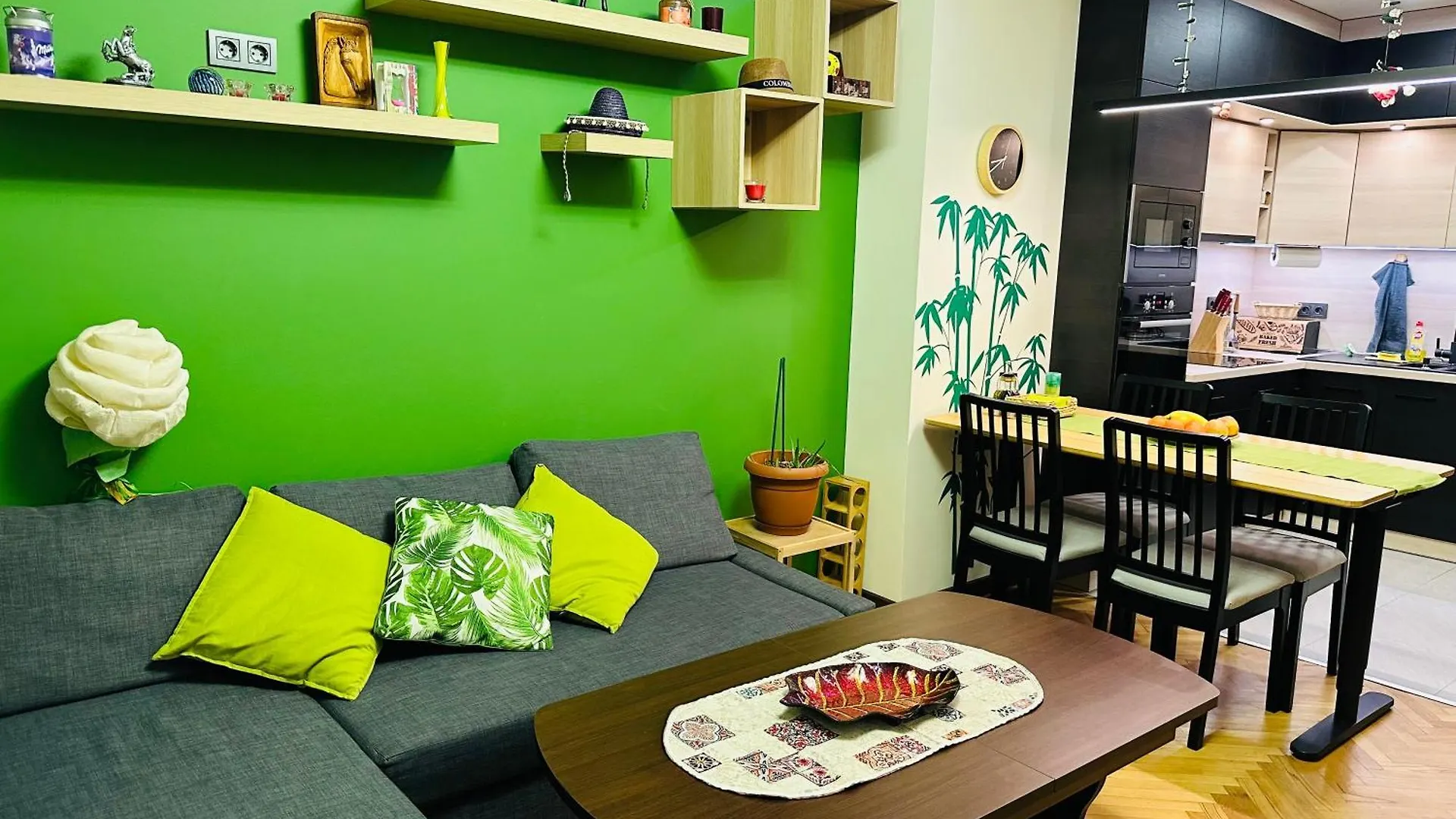 Luxury Oasis In Absolute Center Of Sofia公寓